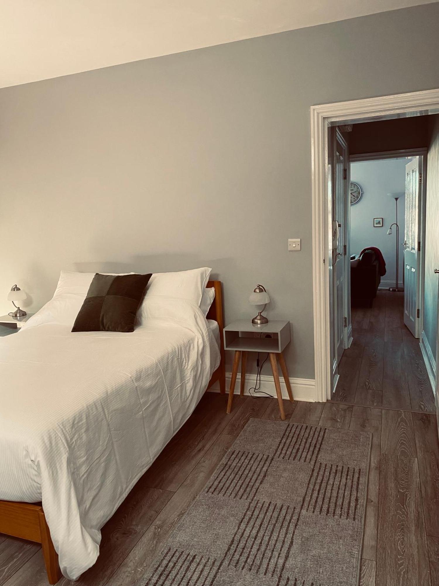 Tideway With Private Parking Space * Whitby