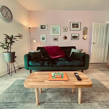 Tideway Apartment With Private Parking Space Whitby Exterior foto